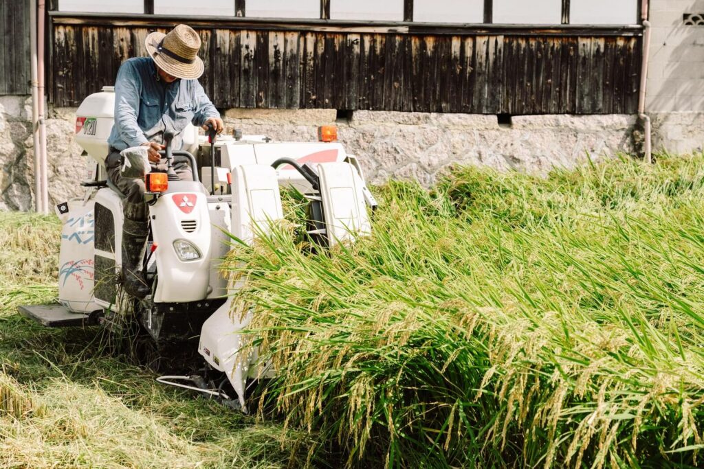 人気の農機具の種類と買取相場を紹介！